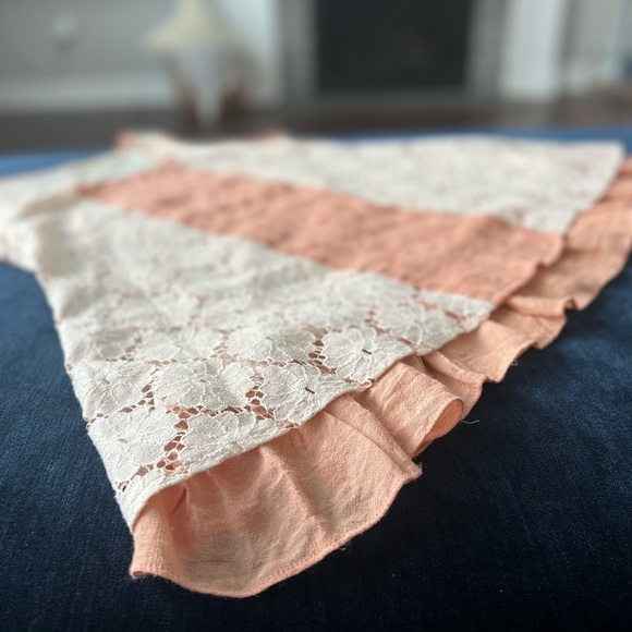 Altar’d State Sleeveless Blouse Size S - Picture 2 of 13